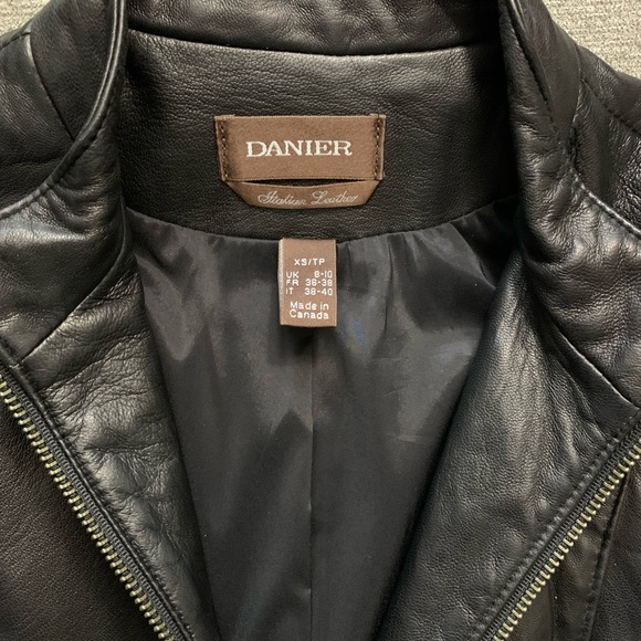 Danier leather Womens jacket - Picture 6 of 9